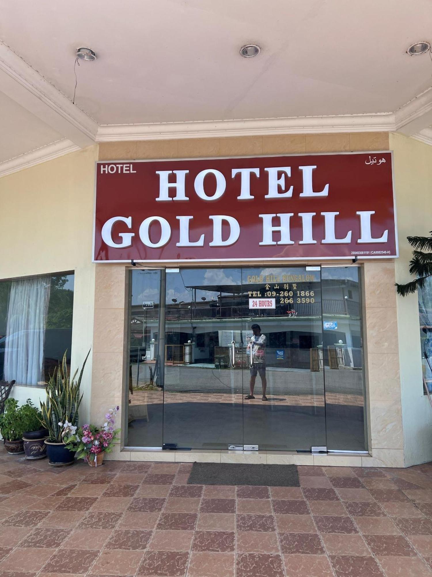 Oyo 90896 Gold Hill Hotel Jerantut Dış mekan fotoğraf